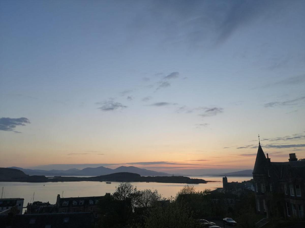 Central Oban Studio With Stunning View Buitenkant foto